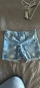 Vigoss Denim Shorts - Picture 1 of 2