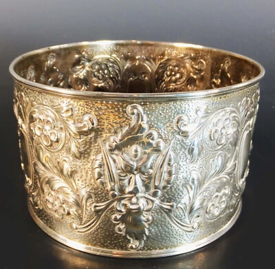 BIEN FINALES DEL SIGLO XIX. MONTAÑA RUSA DE VINO GRANDE CENTURY por WILLIAM HUTTON & Sons, 1895 Foto 1 de 4