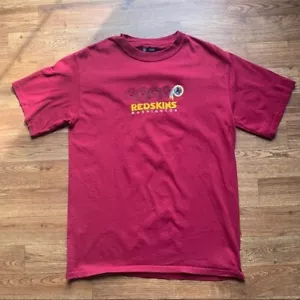 Camiseta de pieles rojas del equipo de la NFL talla MEDIANA - Imagen 1 de 5