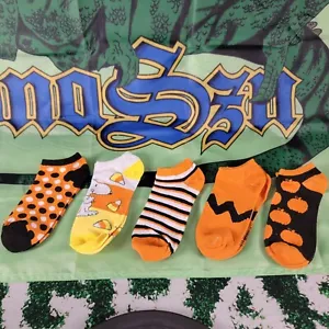 Halloween Theme Socks 5 Pairs - Picture 1 of 2