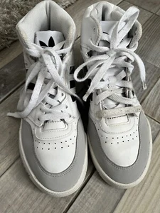 Zapatillas deportivas Adidas Drop Step talla 4 - Imagen 1 de 4