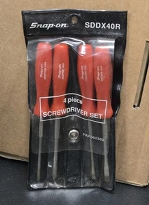 RARE Snap On Tools 4 Piece Red Precision Screwdriver Set SDDX40R Flat & Philips - Bild 1 von 7