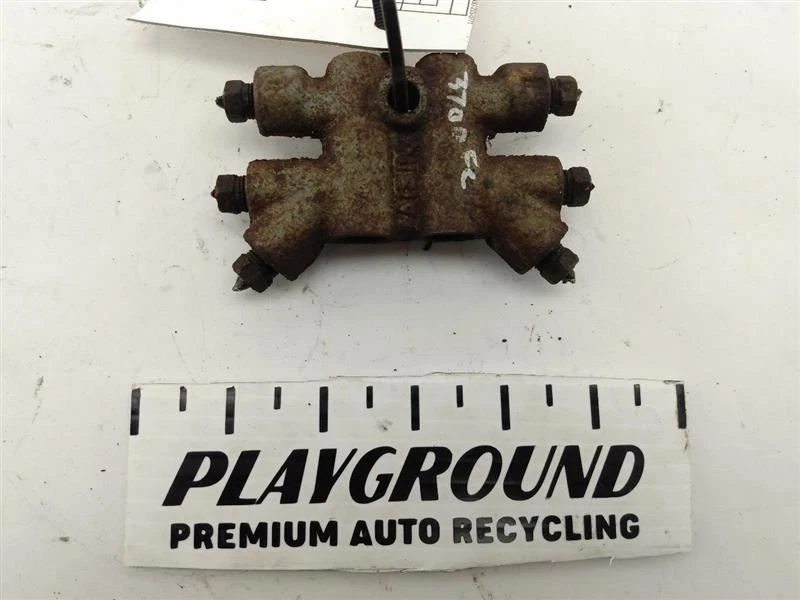 DODGE STEALTH MITSUBISHI 3000GT Brake Proportioning Valve Fits 1994-1997 - Image 1 of 4