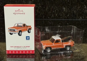 Hallmark 2017 - 1976 Chevrolet Die Cast Metal C-10 Sport Truck Ornament 23rd - Bild 1 von 18