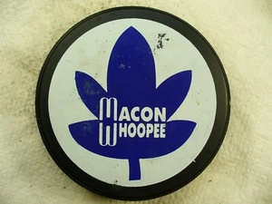 CHL Macon Whoopee Lg Team Logo Powertel Reverse Logo Hockey Puck Colleziona dischi - Foto 1 di 2