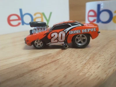 Muscle Machines 1/64 NASCAR diecast #20 Home Depot Camaro Tony Stewart suelto Foto 1 de 4