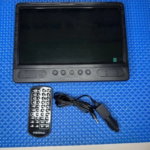 Reproductor de DVD portátil de viaje para automóvil Insignia de 10" con soporte y control remoto NEGRO - Imagen 1 de 4