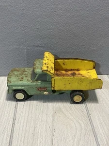 Vintage Tonka Classic Yellow-Green Metal Dump Truck - Picture 1 of 6
