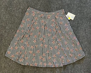 LuLaRoe Women's XL Madison Skirt Red White Blue Stars - Picture 1 of 4