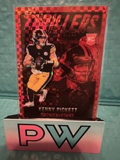 2022 ROOKIE AND STARS FOOTBALL KENNY PICKETT THRILLERS RED Prizm PLAID TH-19 RC