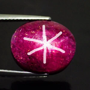 4,84 Ct Stimato Ovale (10 x 7 mm) 100% Naturale Mozambico Stella Rossa Rubino Gemme - Foto 1 di 5