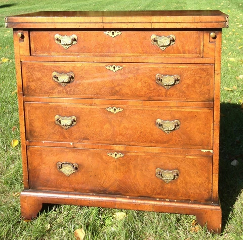 George I Style Burr Walnut Bachelor's Chest, Foldout Desktop, 31" x 30" x 14/28" Cover