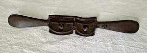 Vintage Antik Gusseisen Doppel Speichenrasierer Klinge Doppelgriff Holzbearbeitungswerkzeug - Bild 1 von 7