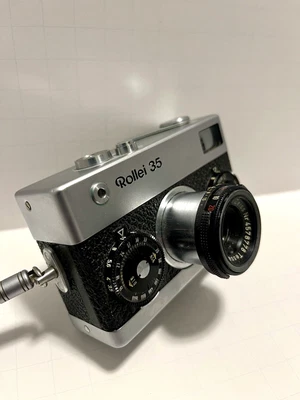 Vintage Rollei 35 Camera – RARE Early German-Made 1st Production run SN 3027614  - Image 1 of 4