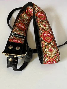 Capturing Couture BOHO Tapestry & Velvet Adjustable Padded Camera Strap - Picture 1 of 3