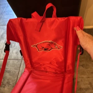Arkansas Razorbacks Stadium Seat NCAA Cushioned Back Support Durable Handle - Picture 1 of 4