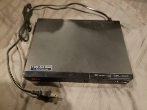 LG DVD Blue Ray Player Model BPM34 for parts only - Picture 1 of 3