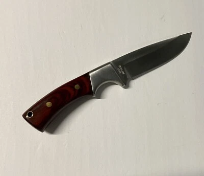 Winchester Full Tang 8” Hunting Knife Nylon Sheath. 3.5" Stainless Blade. - Image 1 of 4