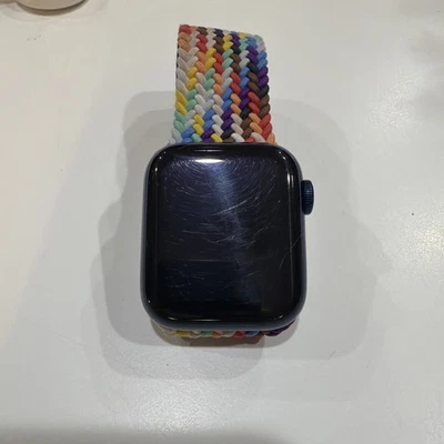 Apple Watch Series 6 40mm Aluminiumgehäuse Geflochtenes Band Smartwatch - (M00A3LLA) - Bild 1 von 4