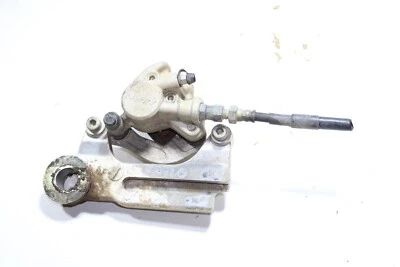 91 YZ 250 WR YAMAHA 1991 YZ 250 WR 1990 REAR BRAKE ASSEMBLY Foto 1 de 4
