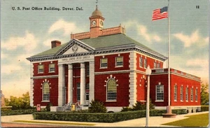 US Post Office Dover DE Delaware Flag Exterior linen postcard H586 - Picture 1 of 2