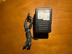 CISCO RH48-1201000DU LINKSYS 12V 1A POWER ADAPTER AD 12/1A - Picture 1 of 2