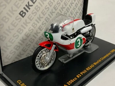 1/24 IXO Yamaha 250 cc #3 de Phil Read 1968 campeón del mundo CLB014 Foto 1 de 4
