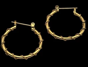 Vintage 14 Kt Yellow Gold Plated Bamboo Style Hoop Earrings 7/8 " Hoops - Picture 1 of 4