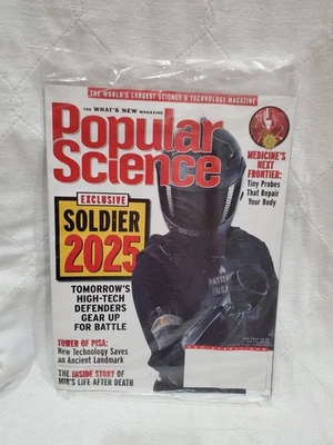 Popular Science Magazine July 2000 Exclusive Soldier 2025  - Image 1 of 4