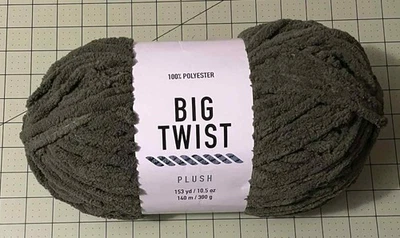 NUEVO PELUCHE BIG TWIST SUPER VOLUMINOSO OLIVA Foto 1 de 2