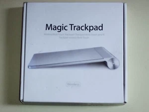 Apple Magic Trackpad A1339 sans fil (Bluetooth) à piles EXCELLENT ÉTAT EN BOITE - Afbeelding 1 van 4