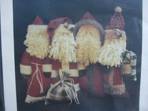 Patrón de mesa United We Stand Santa con algunos suministros - Amigos talentosos  - Imagen 1 de 7