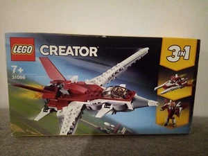 Lego Creator 31086 Futuristic Flyer Space Craft juego 3 en 1 nuevo en caja - Imagen 1 de 7