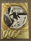 Max Zorin Fights Bond On Bridge - James Bond 007 Trading Card. A View To A Kill
