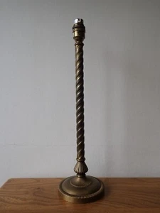Laura Ashley brass barley twist table lamp - Picture 1 of 12