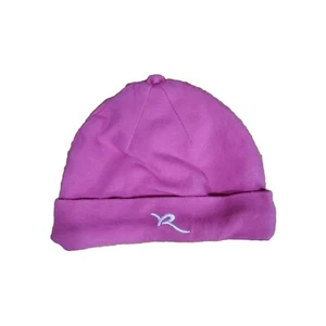 Pink beanie with a R on it children's one size - Picture 1 of 5