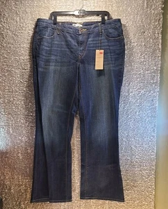 Levi's 590 Bootcut Size 18W, 34X32 Women's Jeans Dark Wash Flap Pockets Blue NWT - Picture 1 of 11
