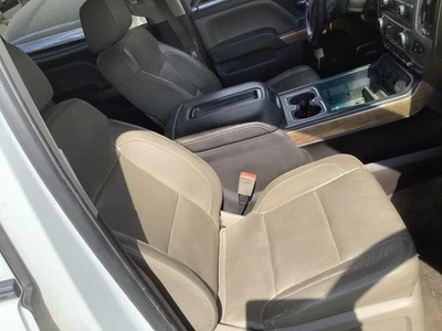 Used Front Right Seat Front fits: 2015 Chevrolet Silverado 3500 pickup bucket an - Изображение 1 из 4