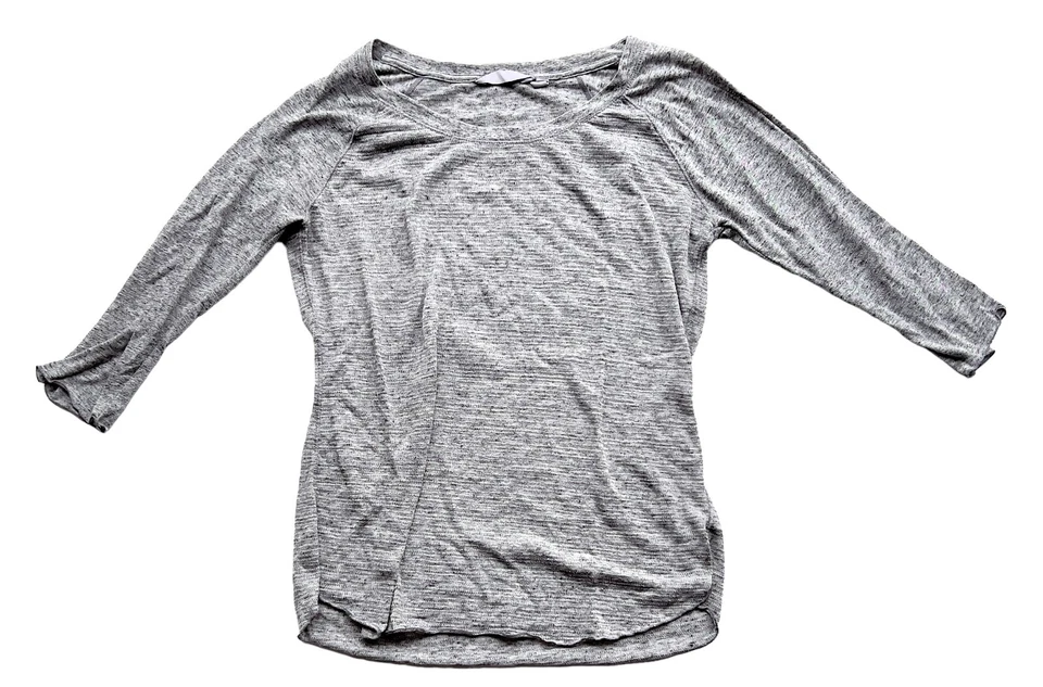 Camisa Top Atlética Athleta Manga 3/4 Para Mujer Talla Mediana M Gris Mezcla de Poliéster Foto 1 de 4