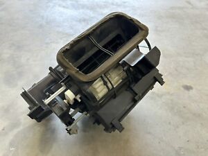 2005-2009 Subaru Outback Factory Blower Motor Assembly 72210AG84A