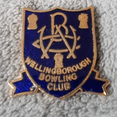 WELLINGBOROUGH BOWLING CLUB Vintage Collectors Enamel Pin Badge Northamptonshire - Image 1 of 2