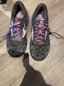 Brooks Ghost 14 Damenschuhe UK Größe 6 lila Leopard Laufen Gehen Fitnessstudio - Bild 1 von 4