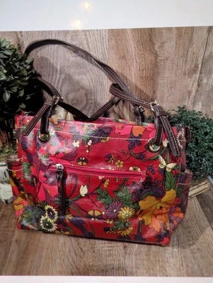 Sakroots Floral Crossbody/Shoulder Bag W/ Pockets/Compartments. J - Image 1 of 4