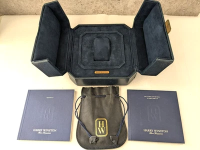 Caja de reloj Harry Winston estuche de almacenamiento vitrina, bolsa y folleto incluidos Foto 1 de 4