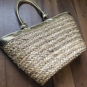 Victoria's Secret Straw Tote Bag Gold Handles Beach Vacation Pool Bag Summer - Picture 1 of 15