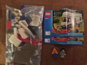 LEGO- CITY- FURGONETA CÁMPER- 60057- 100% COMPLETA - Imagen 1 de 6