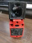 Square D 9006 Pe4tanawv Photoelectric Switch 100 - 120 Vac Series A New No Box