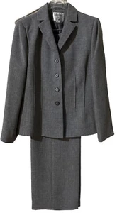 Collections for Le Suit Women 10P Light Gray 2 pc Jacket Pant Suit Lined NWT - Picture 1 of 6