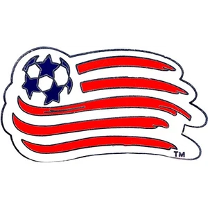 New England Revolution 1996 Vintage Logo MLS Pin *NEW* - Picture 1 of 9