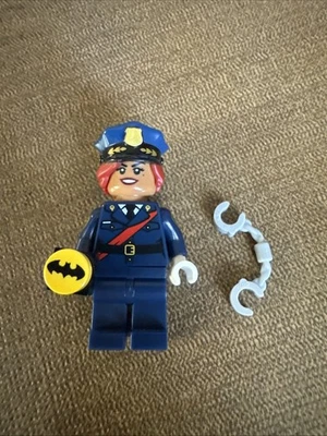 Lego Barbara Gordon The LEGO Batman Movie CMF Minifigure coltlbm06 - Image 1 of 2